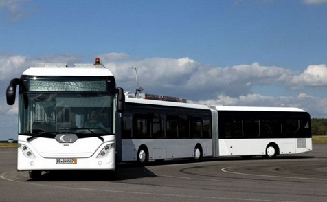 На фото представлен один из самых длинных автобусов в Мире – интересные факты про автобусы